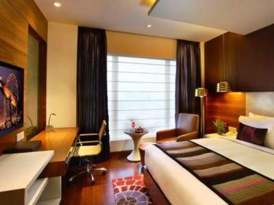 Hotel Park Plaza East 4*