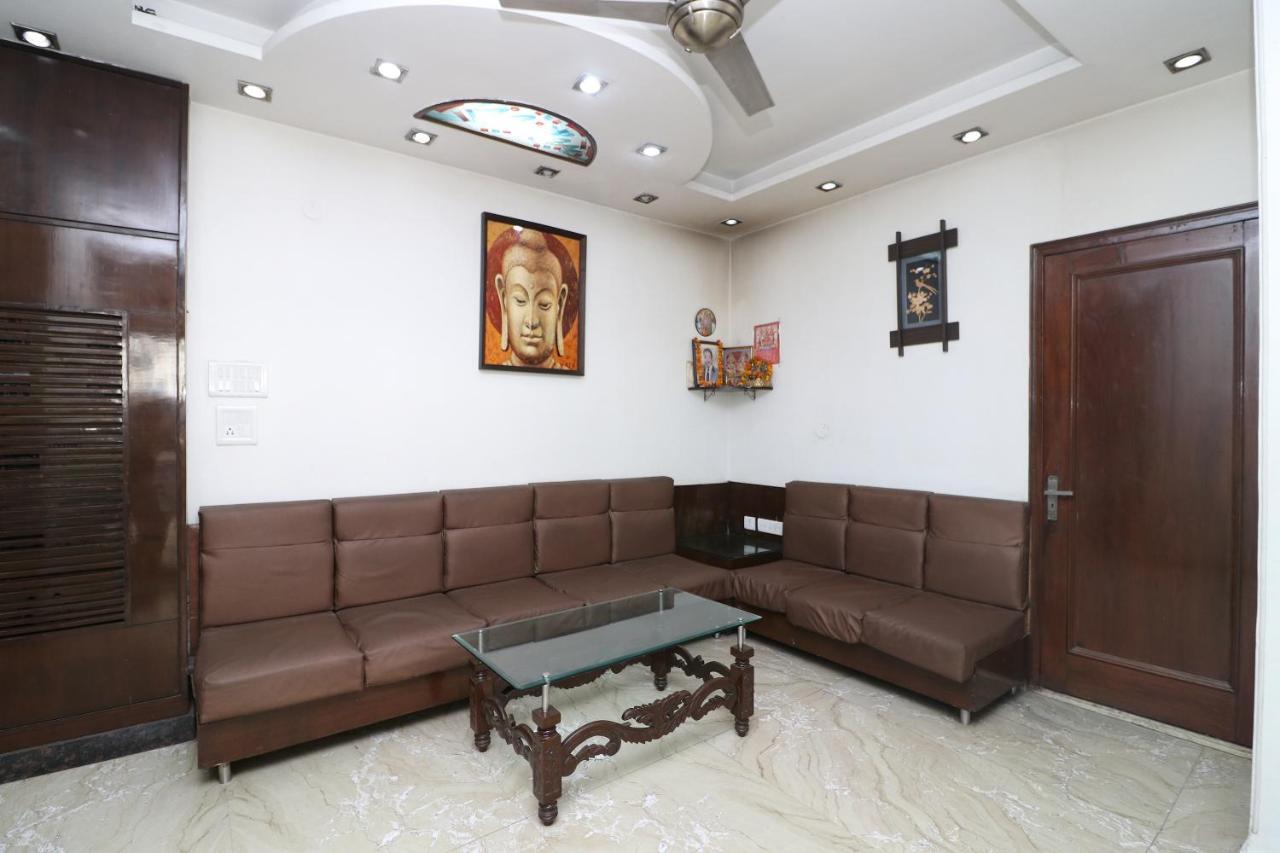Hotel India Palace 3*