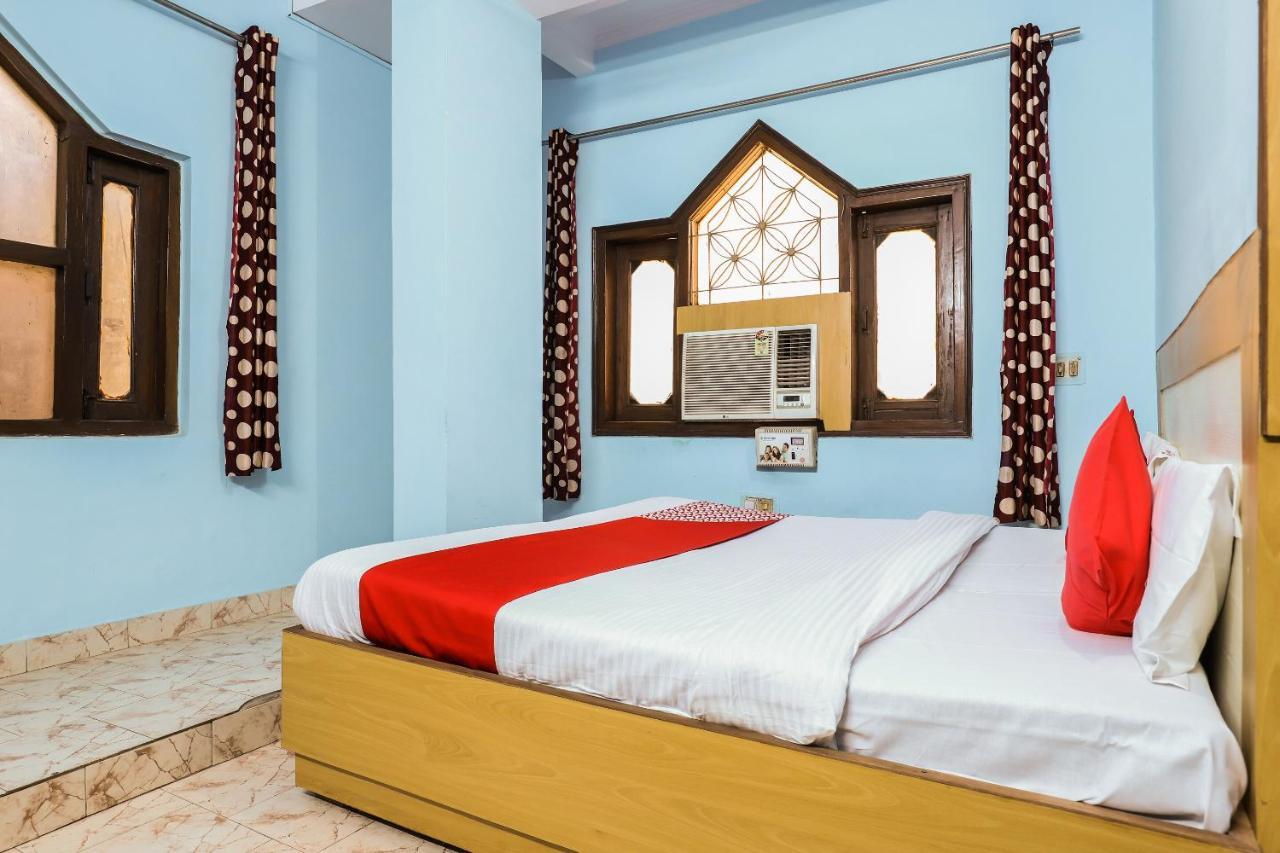 Hotel Oyo 69602 Raj Hans Dx New Delhi