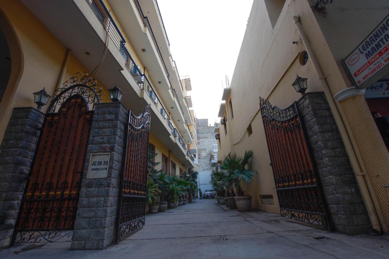 Peepal Tree Residency Bed & Breakfast *