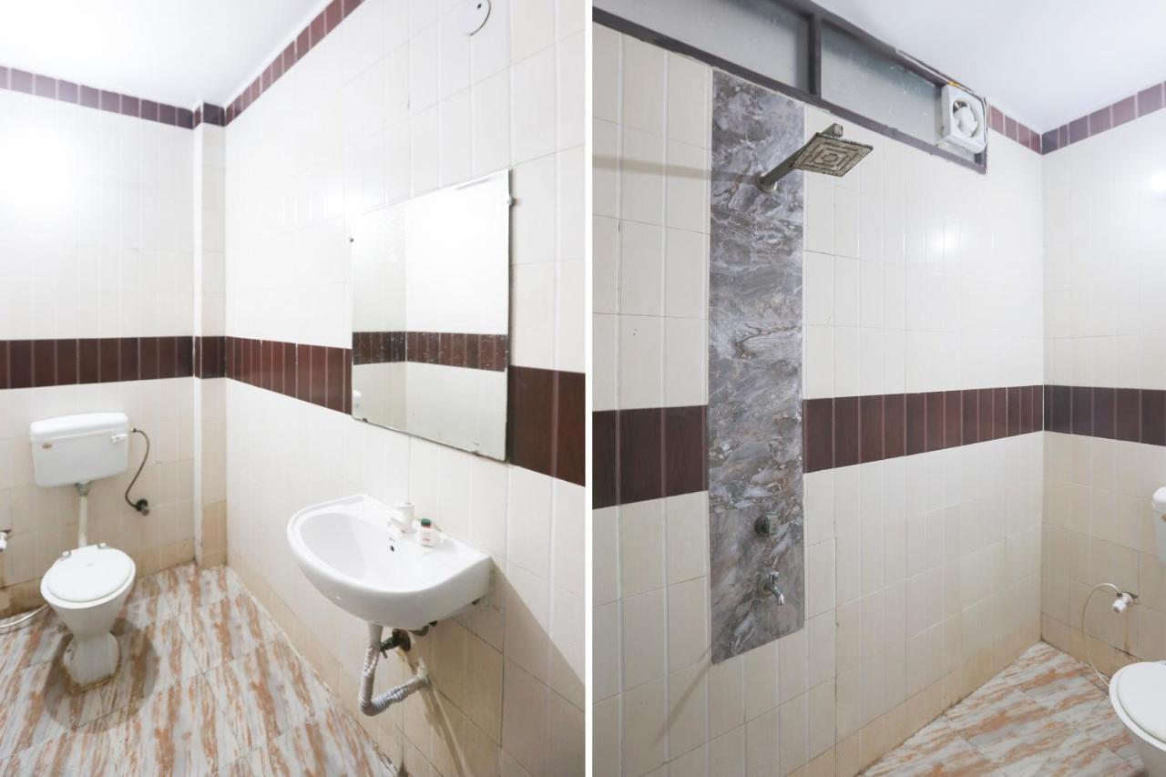 Oyo 66487 Delight Homes Kalkaji Devi