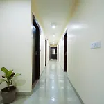 Hotel White & Blue
