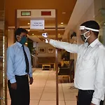 Hotel Swaran Palace