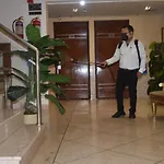 Hotel Swaran Palace
