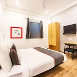 Hotel Golden Saffron \