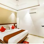 Hotel Royal Sky Luxury Near Delhi Airport