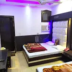 Hotel Peace Point - 1 Min Walking Distance From Station
