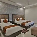 Hotel Aashiyana Inn