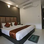Hotel Aashiyana Inn