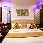 Hotel Delhi 55 -City Center
