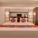 Fabhotel F9 Kirti Nagar