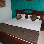 Hotel R S International @ Paharganj
