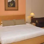 The Hans, New Delhi