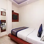Oyo 6169 Hotel Prem Deluxe