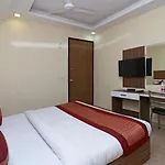 Hotel R S Delhi Airport