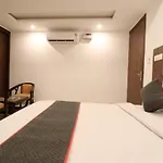Hotel Tark Inn Near Igi Airport