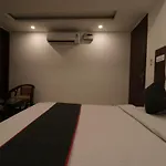 Hotel Tark Inn Near Igi Airport