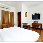Hotel Oscar - Hauz Khas New Delhi