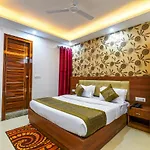 Hotel Tree Plaza