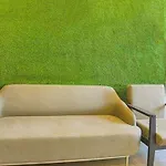 Hotel Yellow Chilli Britannia Chowk