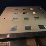 Oyo Townhouse 901 Prime Enclave Near Ambience Mall