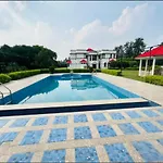 Alankar Villa
