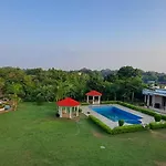Alankar Villa