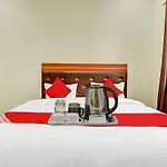 Hotel O Moonshine Near Mohan Estate Metro Station