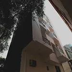 Hotel O Anshu B&B