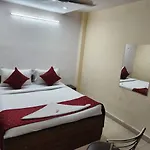 Hotel Cozy Cave Near Igi Airport Delhi