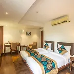 Hotel Arch International
