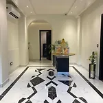 Premium Suites In Malviya Nagar