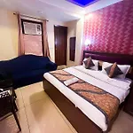 Hotel Red Stone - Aerocity