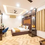 Hotel Cosmo Near Blk Hospital Karol Bagh