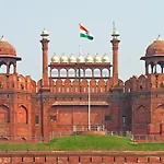 Aditya Inn Near New Delhi Railway Station Paharganj