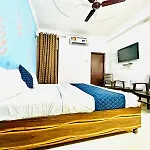 Hotel Galaxy Inn Near Delhi International Airport
