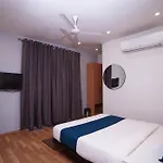 Hotel Mira Residency- Outer Ring Road, Paschim Vihar