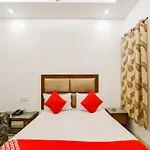 Oyo Hotel West India