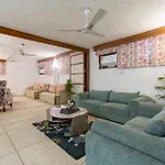 Homlee-Excellency 4Bhk Apt In South Delhi
