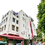 Fabhotel Blue Moon Home Stay
