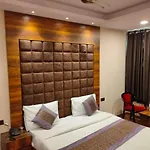 Hotel Shimla Heritage- Near B L K Hospital