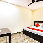 Hotel Royal Inn At Tilak Nagar