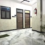 Hotel Kelson Dx With Parking, 2Mins From Metro Station Near New Delhi Railway Station