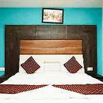 Hotel Amour Near Igi Delhi Airport