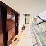 Hotel Aura Ip Grand Karkardooma Metro Station New Delhi Couple Friendly