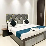 Hotel Purple 24 Seven -Malviya Nagar