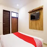 Hotel O Golden Tower