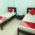 Raja Guest House- New Delhi Railway Station