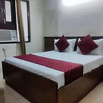 Hotel Hans New Delhi Railway Station