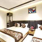 Applewood Hotel & Suites - Free Airport Transffer